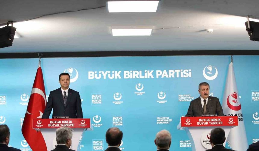 BBP Genel Başkanı Destici, Saadet Partisi Genel Başkanı Arıkan ile bir araya geldi