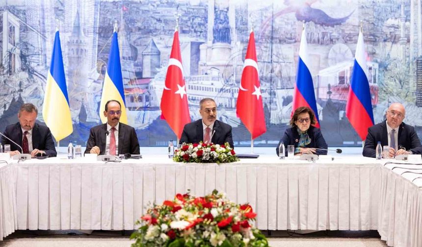 Dışişleri Bakanı Hakan Fidan: "Barış yolunda ilerlemek için fırsatı değerlendirmek zorundayız"