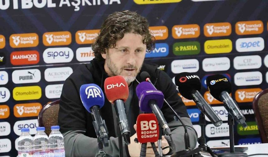 Fatih Tekke: "Penaltıdan sonra daha kolay bir maç oynamamız lazımdı"