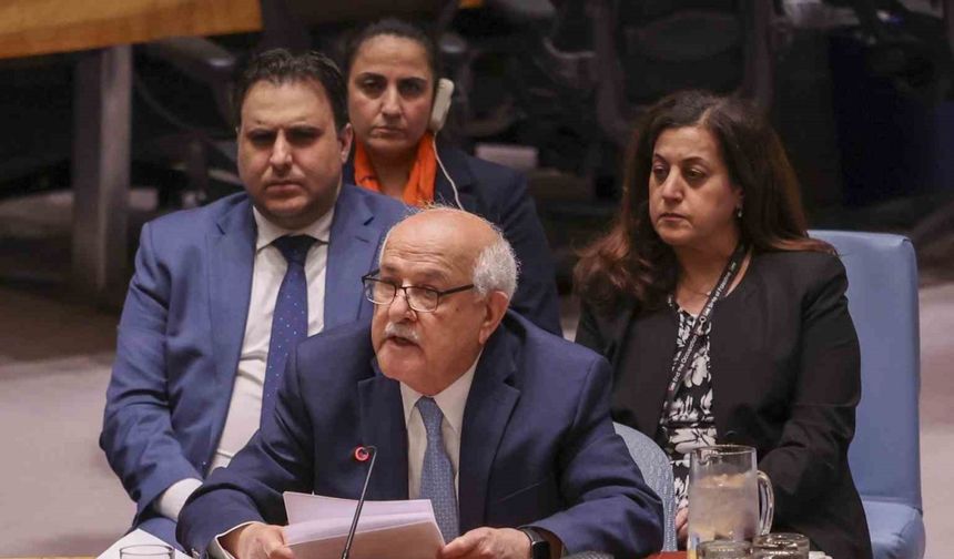 Filistin BM Daimi Gözlemcisi Mansour, BM Güvenlik Konseyi’nde gözyaşlarını hakim olamadı