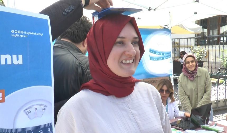 İdeal Kilonu Öğren, Sağlıklı Yaşa’ uygulamasında vatandaşla sağlık personeli arasında ilginç diyaloglar