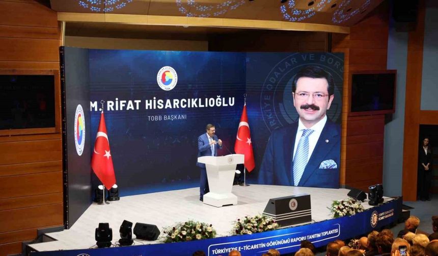 TOBB Başkanı Hisarcıklıoğlu: "KOBİ’lerin rekabeti için e-ticaret ve dijitalleşme şart"