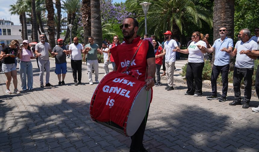 İzmir'de grevdeki sendika başkanlarından Cemil Tugay'a tepki