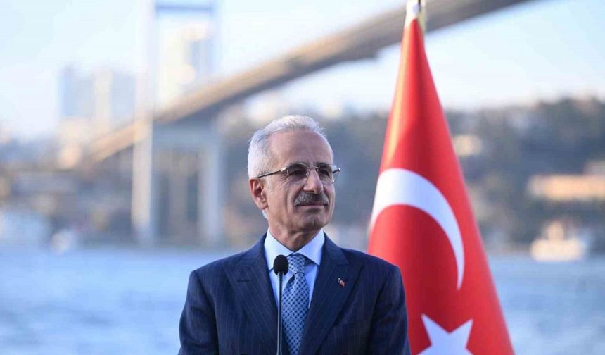 Bakan Uraloğlu: "LRIT sistemi ile Türk bayraklı gemiler her noktadan izlenebiliyor"