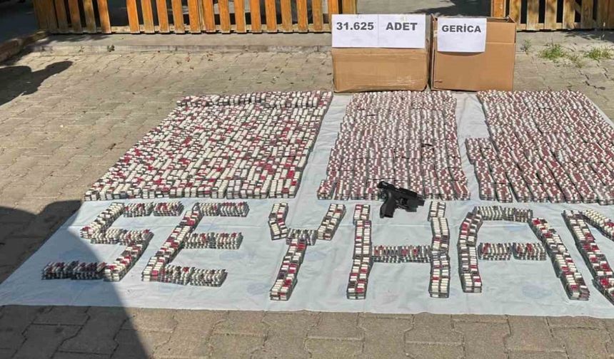 Hapisteki kardeşinin aracını uyuşturucu deposu yaptı: 31 bin 625 hap ele geçirildi