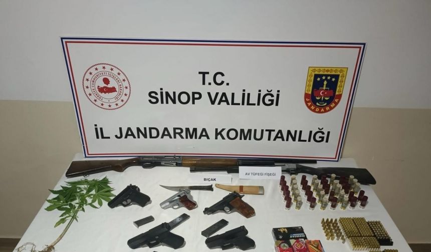 Sinop’ta silah ve uyuşturucu operasyonu: 3 gözaltı