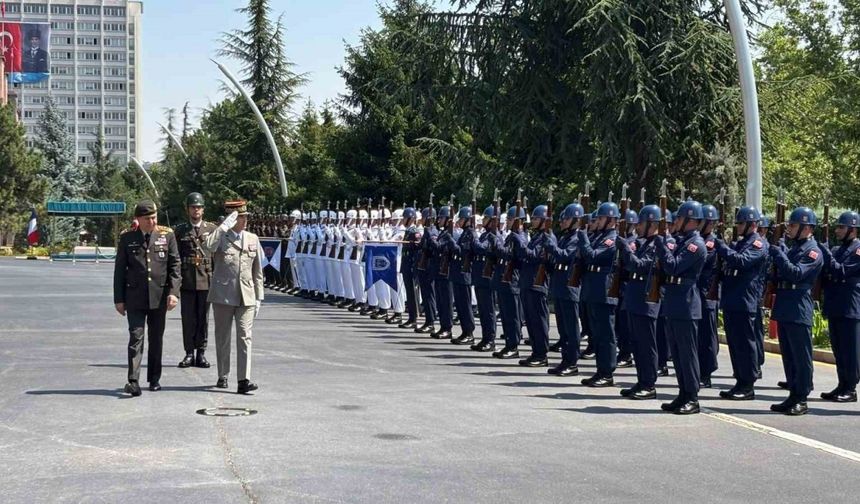 Genelkurmay Başkanı Orgeneral Gürak, Fransız mevkidaşı Burkhard ile görüştü