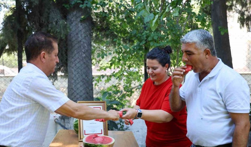 Sosyal medyadaki karpuz tartışmalarına Adana’dan cevap