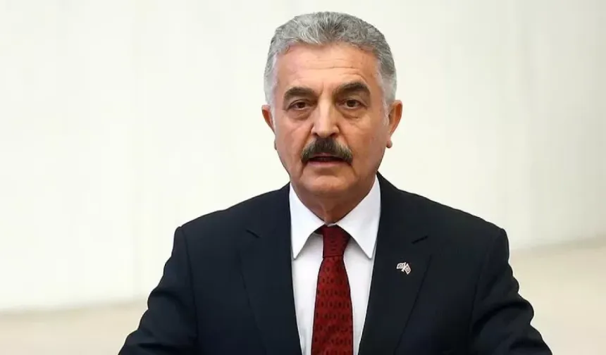 MHP'li Büyükataman'dan trollerin saldırılarına tokat gibi yanıt: Cehalet ve hainlik aynı kalemden damlıyor