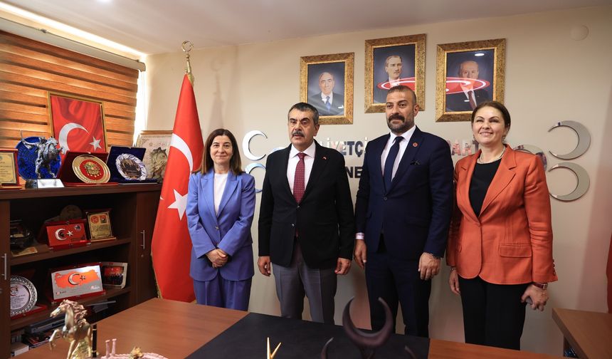 Milli Eğitim Bakanı Tekin, Edirne'de ziyaretlerde bulundu