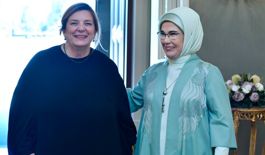 Emine Erdoğan, Gürcistan Cumhurbaşkanı Kavelashvili'nin eşiyle görüştü