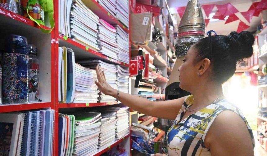 Kırtasiyeciler büyük marketlerden ve alışveriş mağazalarından şikayetçi