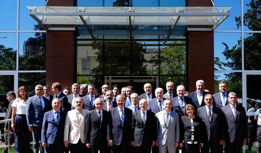 Bakan Şimşek, Gaziantep’te ekonomi değerlendirme toplantılarına katıldı