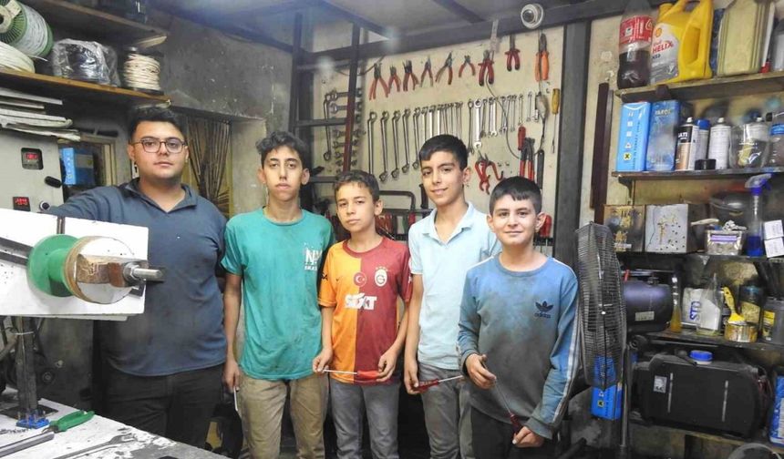 Sevgiyle başladı, ustalığa yükseldi