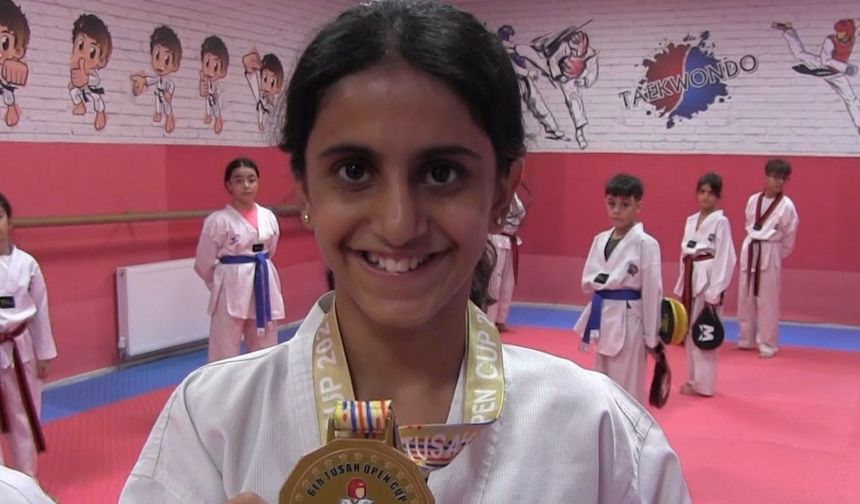 Boyu uzasın diye taekwandoya giden Siirtli Elif, Moldova’da aldın madalya kazandı