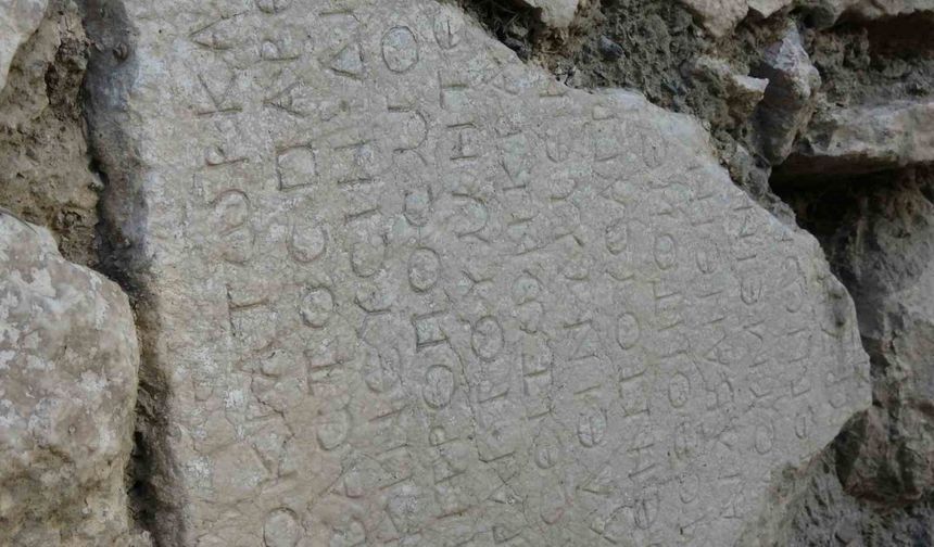 Bu evin temel taşları, İmparator Caracalla’nın 1800 yıllık mektubu çıktı