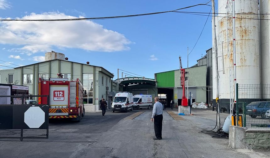 Afyonkarahisar'da fabrikadaki patlamada 10 kişi yaralandı