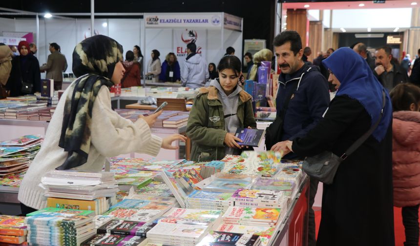 Elazığ'da '6. Kitap Fuarı' açıldı
