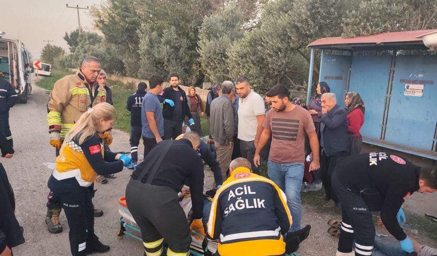 Hatay'da otomobille hafif ticari aracın çarpıştığı kazada 6 kişi yaralandı