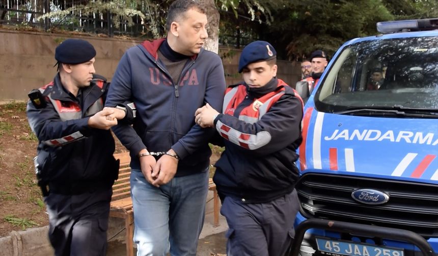 Manisa'da otizmli öğrenciyi merdivenden iten okul müdürü adliyeye sevk edildi