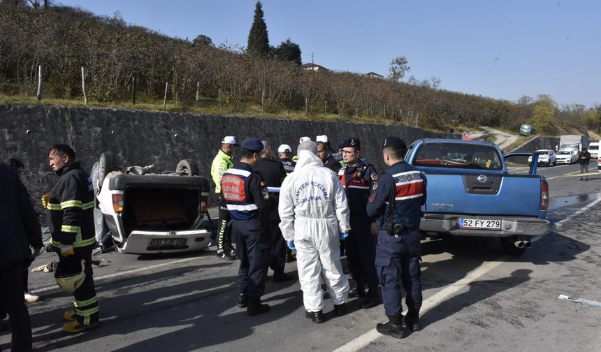 Ordu'da otomobil ile pikabın çarpıştığı kazada 1 kişi öldü, 2 kişi yaralandı