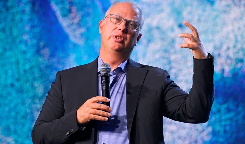 Putin'in temsilcisi Dmitriyev: 'Avrupa, Rus gazını bırakarak 1,4 trilyon dolar kaybetti'