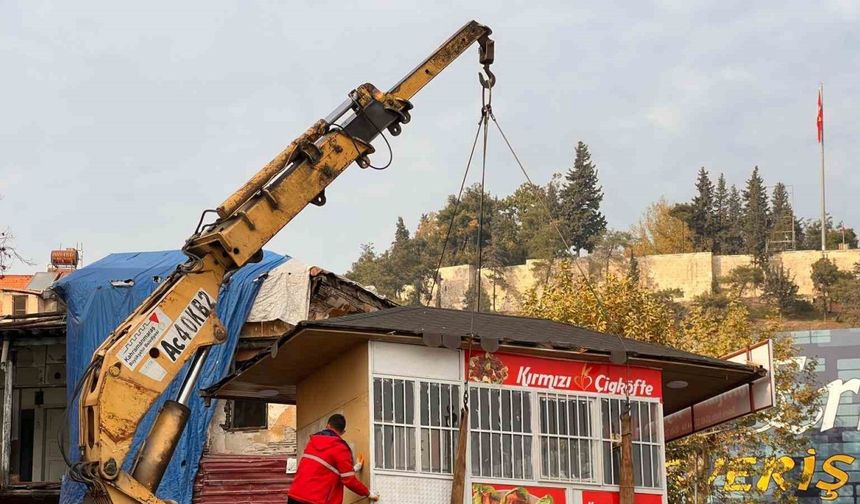 Çiğköfteye deterjan kabıyla sos döken esnafa 250 bin TL ceza: İş yeri kapatılıp kaldırıldı