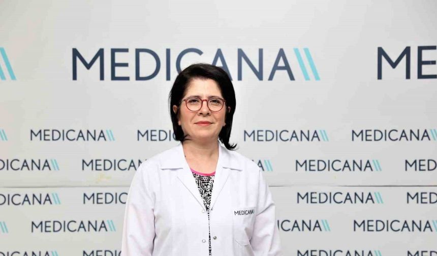 Ciltte beliren kırmızı benlere dikkat