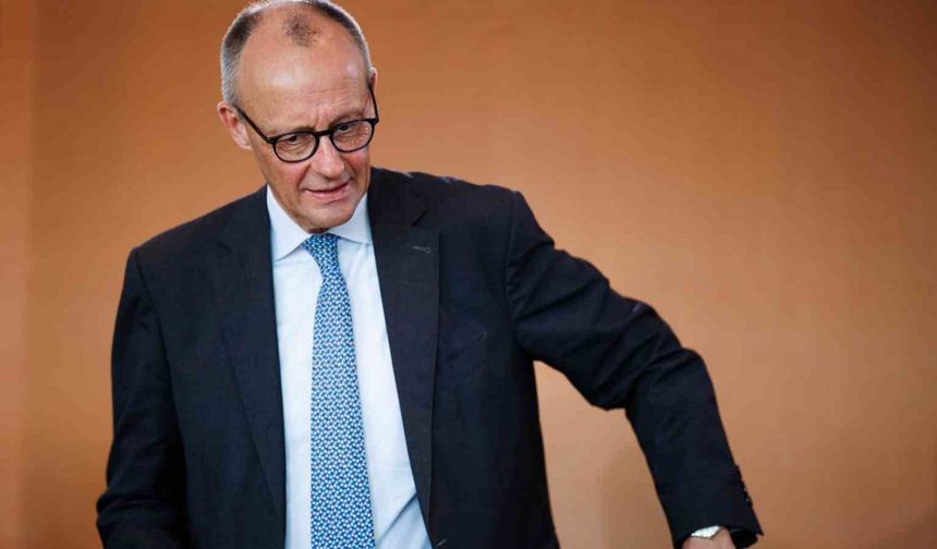 Merz, Suriye Devlet Başkanı Eş-Şara’yı Almanya’ya davet etti