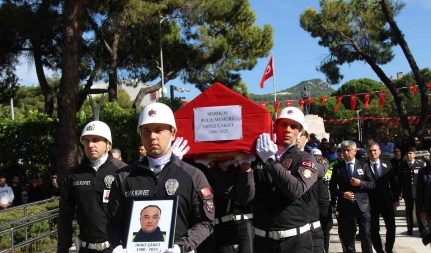 Polis memuru Çakıcı gözyaşlarıyla uğurlandı