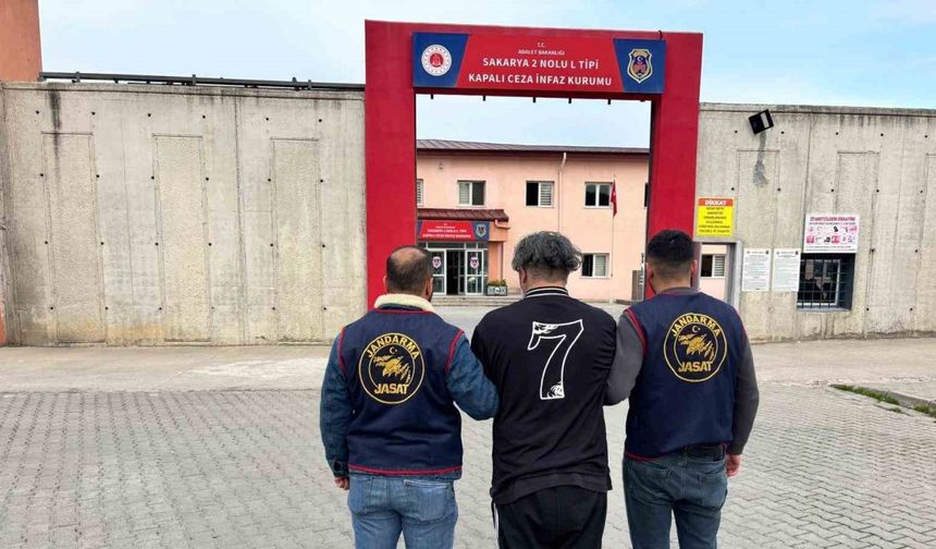 Sakarya’da jandarma suçlulara göz açtırmadı: 1 haftada 307 aranan şahıs yakalandı