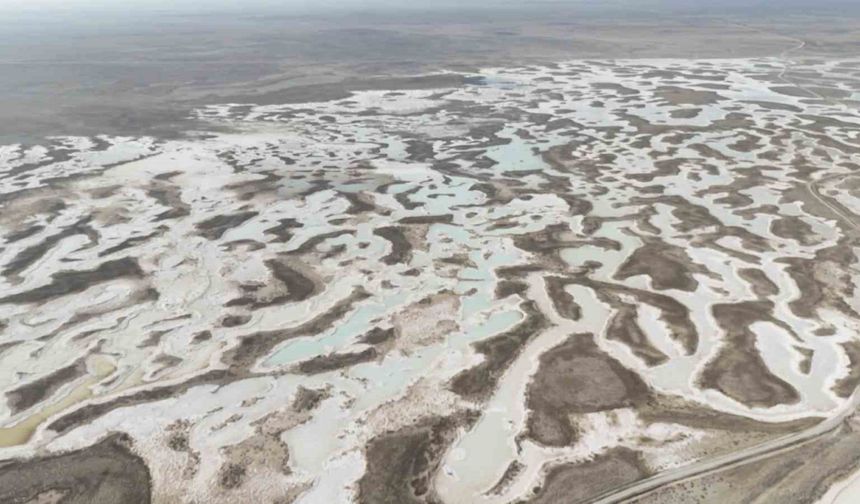 Tuz Gölü’nde kırmızı alarm: 90 yılda yüzde 85 küçüldü, küçülmeye hızla devam ediyor