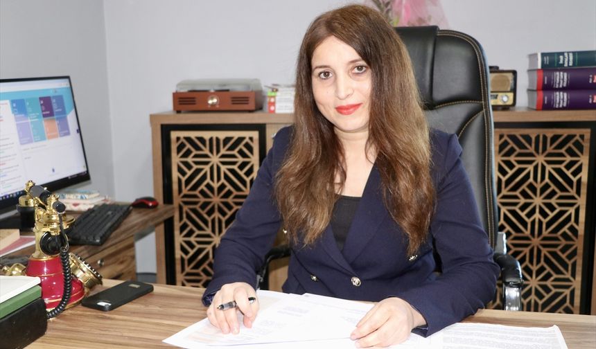 Çocuk kitabı ve bağış karşılığında davalık olmaktan kurtuldu