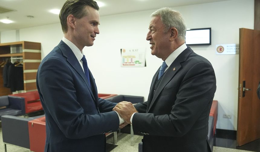 TBMM Milli Savunma Komisyonu Başkanı Akar, Finlandiya Parlamentosu heyetiyle görüştü