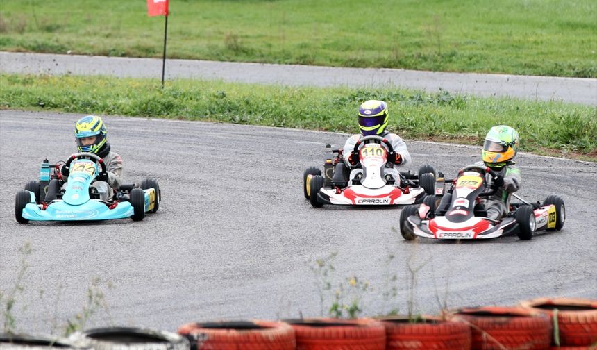 Türkiye Karting Şampiyonası'nın son ayağı, Kocaeli'de başladı