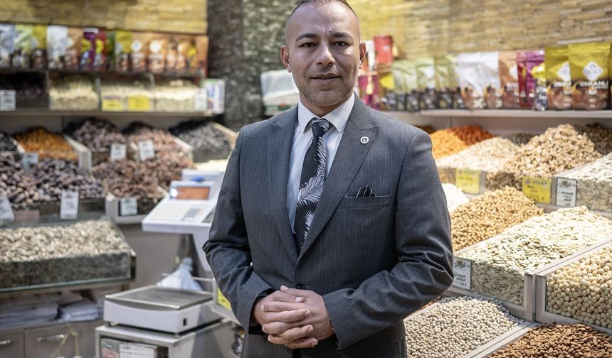 Yılbaşı öncesinde kuru yemişçilerde hareketlilik başladı