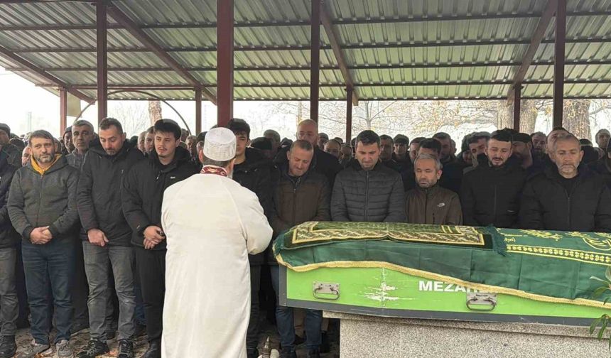 Abant’ta kazada ölen genç son yolculuğuna uğurlandı