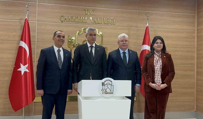 Bakan Memişoğlu: "Türkiye kendi sağlık cihazlarını üretip, teknolojisini yapabilir hale geldi"