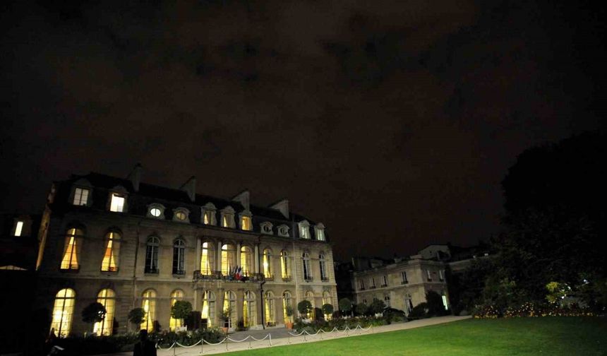 Fransa’da cumhurbaşkanlığı sarayında hırsızlık: 3 gözaltı