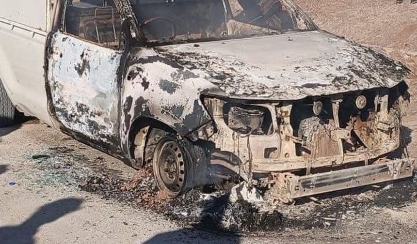 Pakistan'da güvenlik güçlerine yönelik silahlı ve bombalı saldırı: 5 ölü