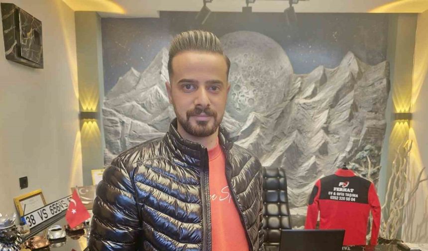 Sosyal medyada öğrendiği Heimlich manevrası bebeğin hayatını kurtardı