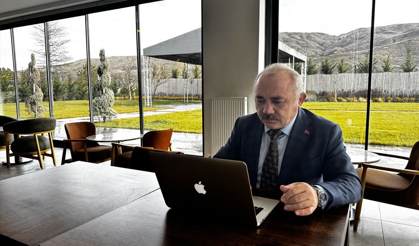 Çankırı Belediye Başkanı Esen, AA'nın 'Yılın Kareleri' oylamasına katıldı