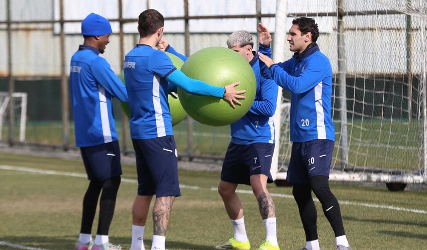 Çaykur Rizespor, İstanbul'dan puanla dönmeye odaklandı