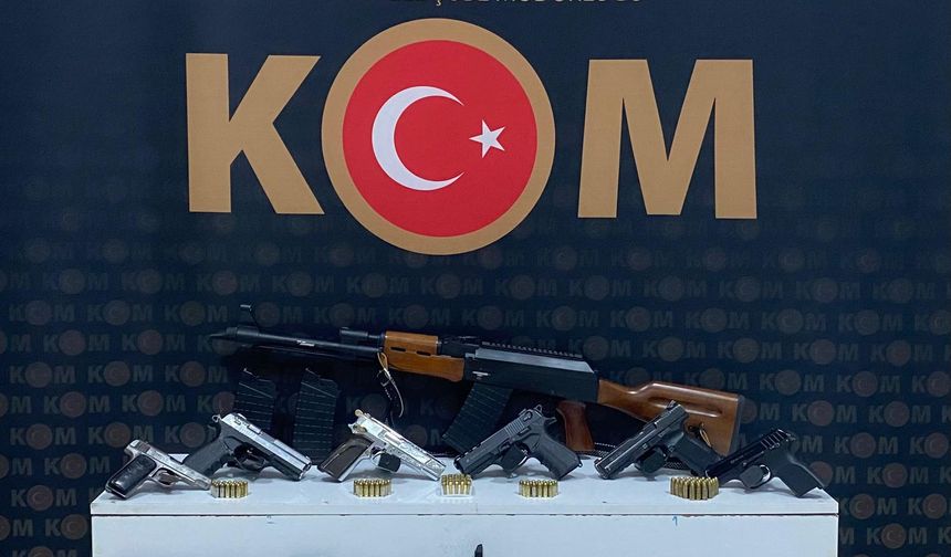 Kars'ta yasa dışı silah ticaretine yönelik operasyonda 8 şüpheli yakalandı