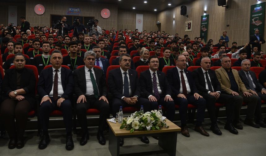 Milli Eğitim Bakanı Tekin, Antalya'da KYGM Eğitimciler Kampı'nda konuştu: