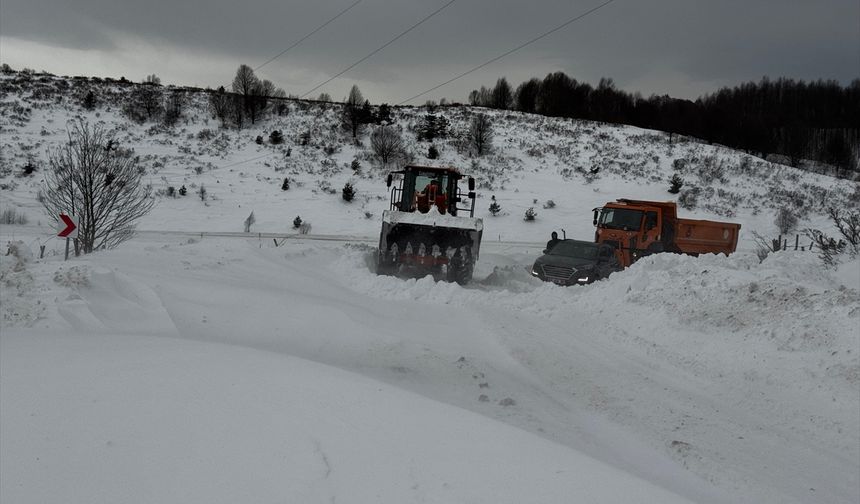 Ordu'da kar ve tipi nedeniyle ulaşımda aksamalar yaşandı