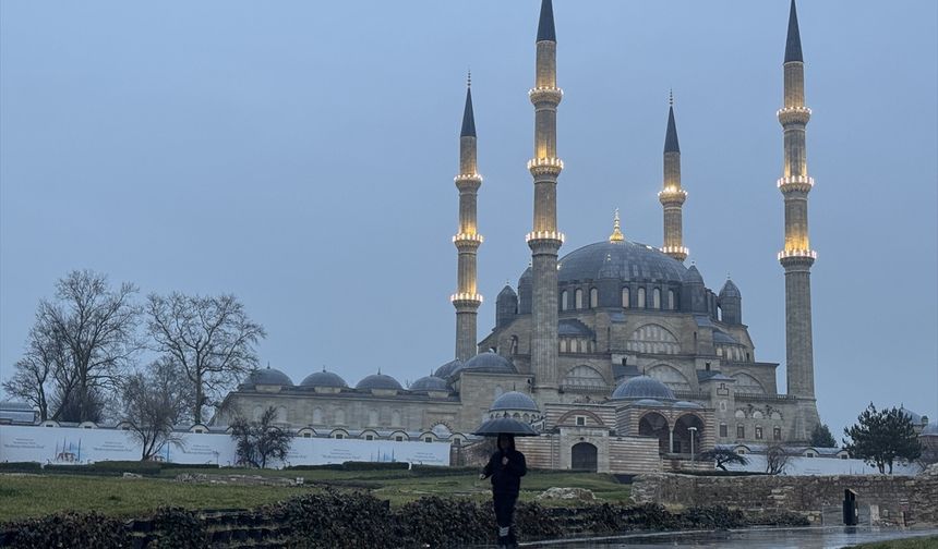 Trakya'da sağanak etkili oluyor