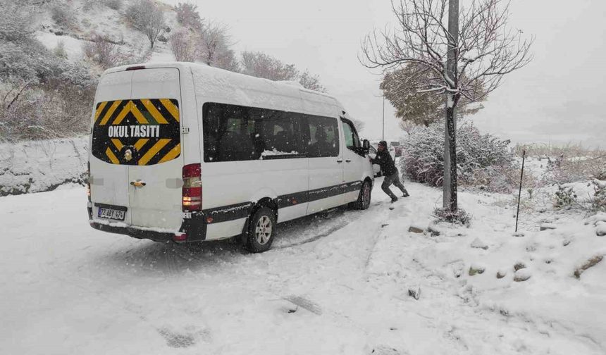 Batman'da kar esareti: 96 noktada mahsur kalma olayı yaşandı