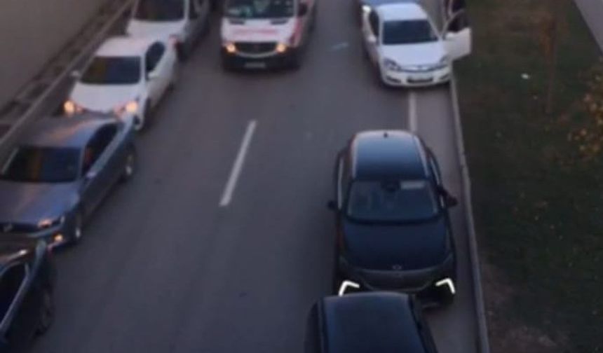 Fermuar sistemiyle ambulansa yol açtılar