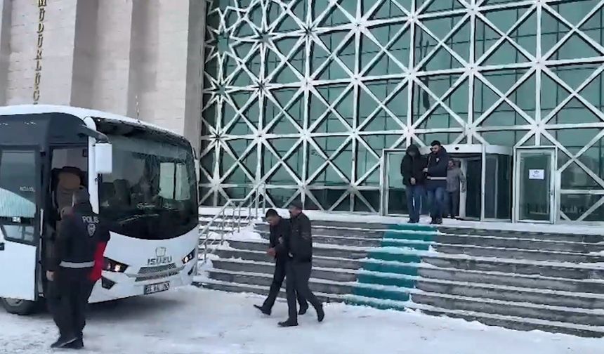 Kars'ta fuhuş operasyonu: 20 gözaltı, fuhuşa sürüklenen 21 kadın kurtarıldı